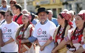 Najveće šokačko kolo