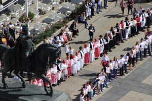 Najveće šokačko kolo